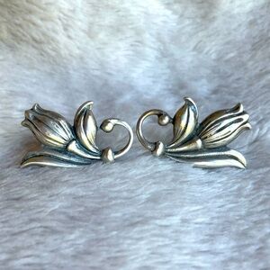 Vintage Sterling Flower Screw Back Earrings
